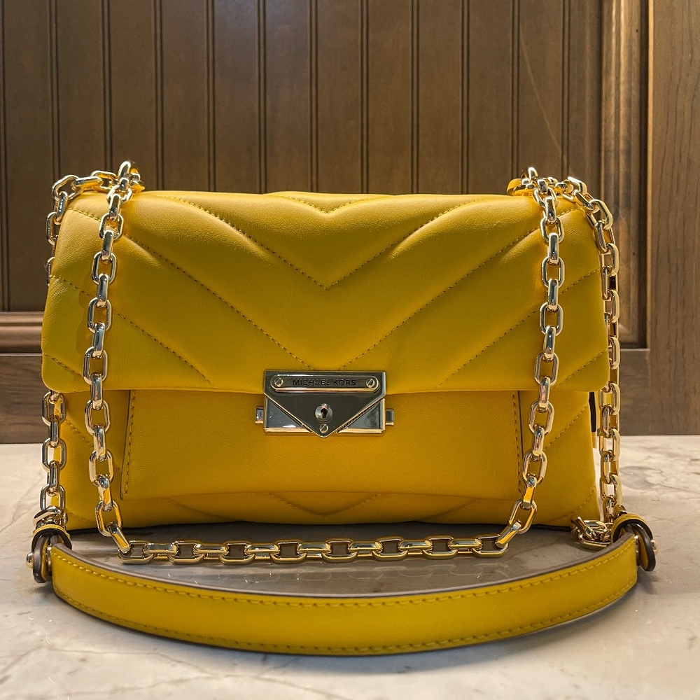 MICHAEL KORS TRIBECA QUILTED LEATHER HANDBAG